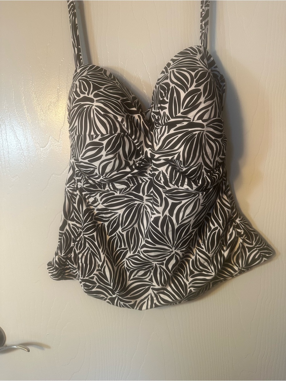 Lands' End Black and White Floral-Print Camisole Tankini Top
